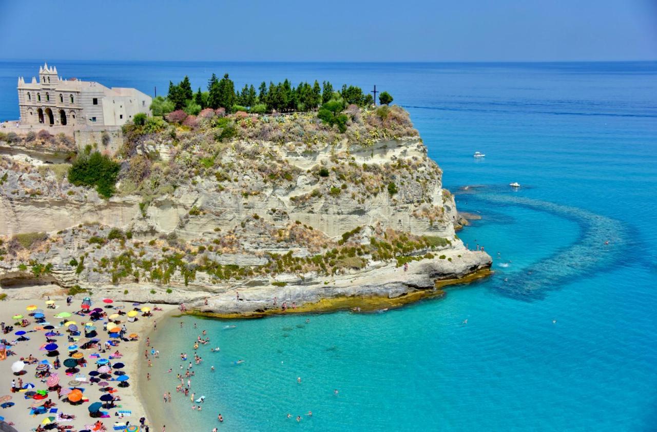 Le Twins -bed And Breakfast Tropea